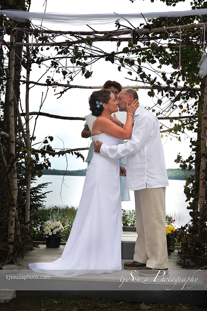 maine-lakeside-weddings tjsouzaphoto.com